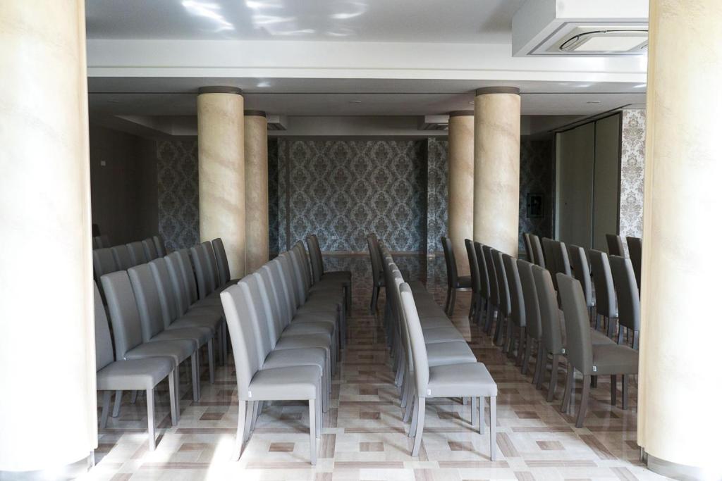 Отель La Casa Del Pellegrino Manoppello Экстерьер фото
